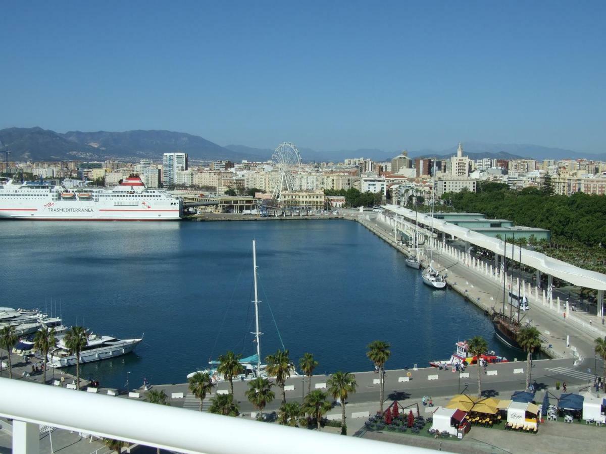 Malagueta Mar Apartment Malaga Bagian luar foto