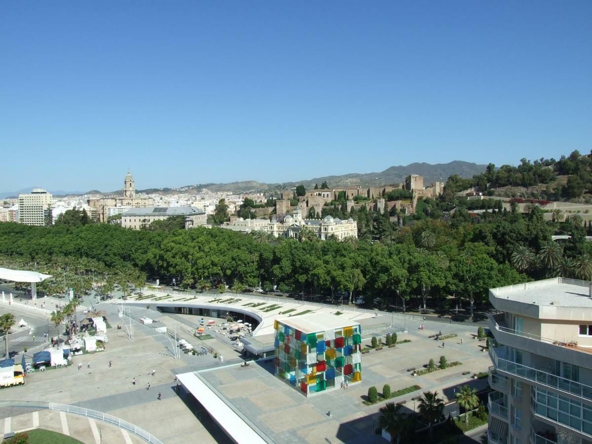 Malagueta Mar Apartment Malaga Bagian luar foto