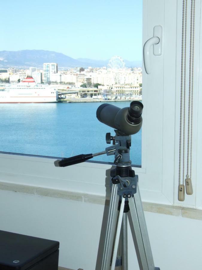 Malagueta Mar Apartment Malaga Bagian luar foto